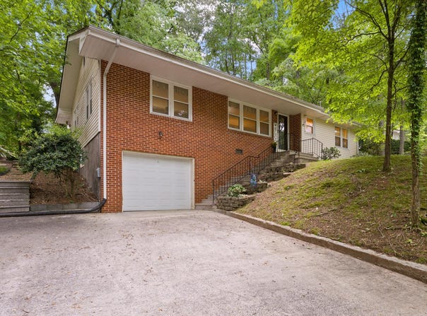 1123 Ridgeleigh Circle, Dalton, GA 30720