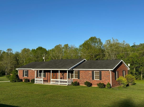 7532 Maysville Road, Carlisle, KY 40311