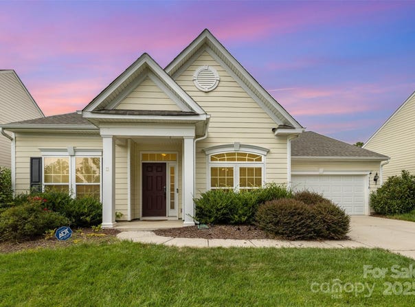 1116 Arnott Lane, Matthews, NC 28105