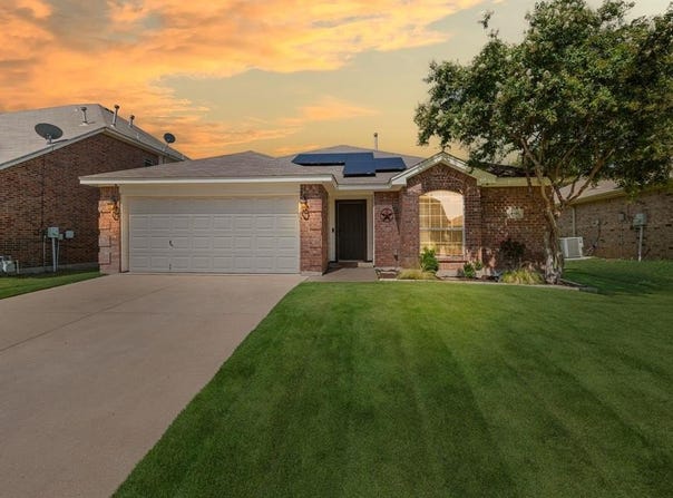 6145 Shad Drive, Fort Worth, TX 76179