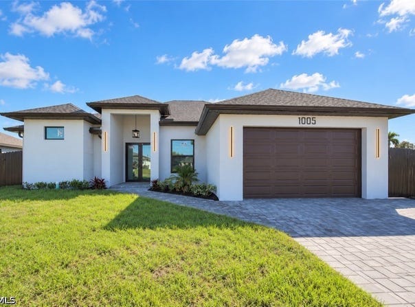 1005 NE 4th Place, Cape Coral, FL 33909