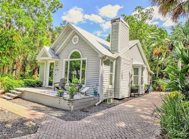 270 River Oaks Drive, Labelle, FL 33935