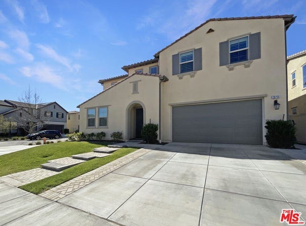 28755 Moonlight Ln, Santa Clarita, CA 91350