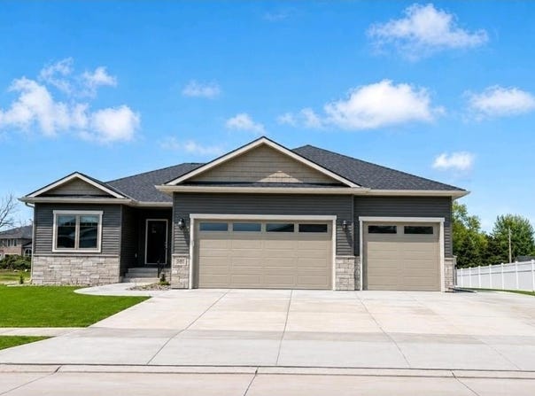 2485 56th Avenue, Columbus, NE 68601