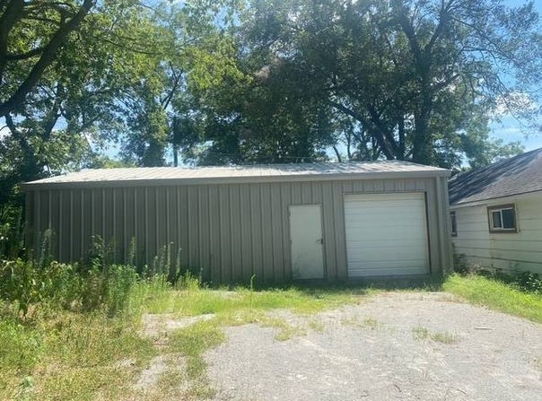 810 Hill St, Locust Grove 74352, OK 74352