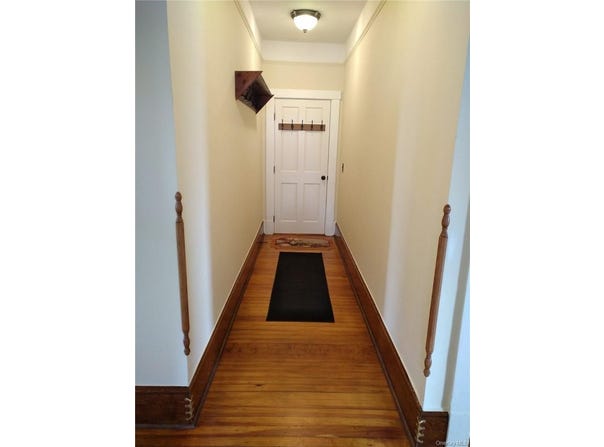 262 Rte. 32, Central Valley, NY 10917-3614