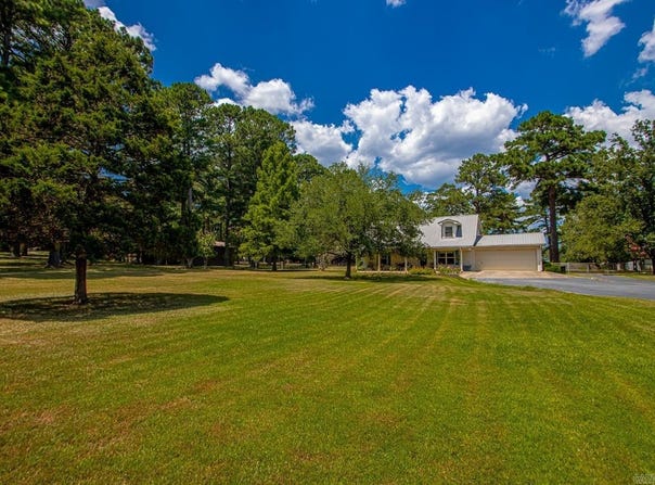 1707 Johnswood Road, Bryant, AR 72022