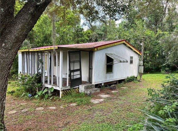 2477 E North Street, Inverness, FL 34452