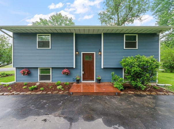 1227 Park Avenue, Chesterton, IN 46304