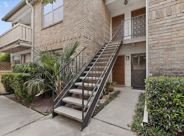 8210 Bent Tree Rd, Austin, TX 78759