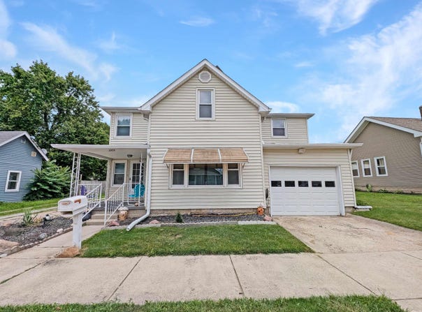 1009 N Gentry Street, Frankfort, IN 46041-1347