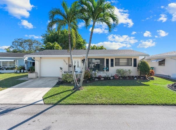5016 NW 49th Rd, Tamarac, FL 33319
