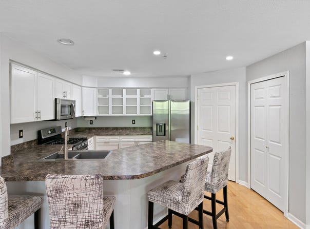 1407 Millbrook Trail, Ann Arbor, MI 48108