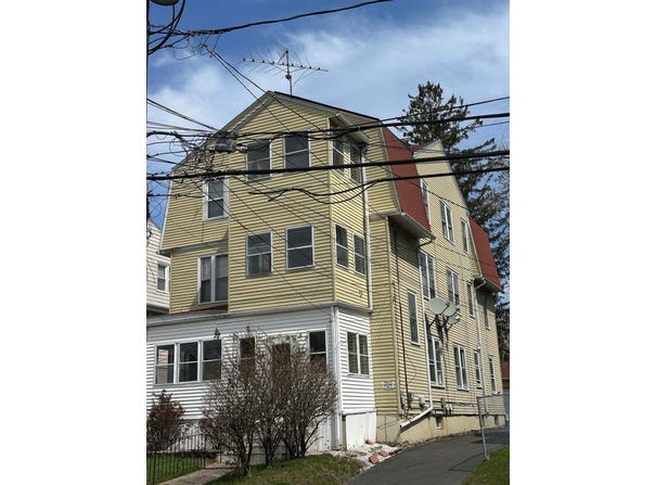 448 Hillside Ave #2, Hartford, CT 06106