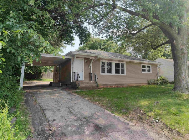 5523 Forest hills, ROCKFORD, IL 61114