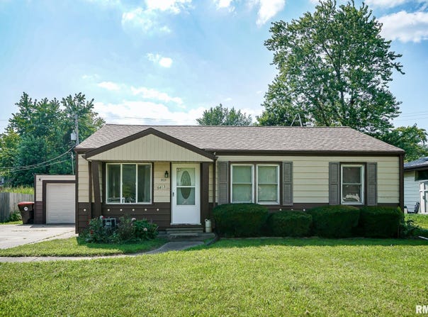 5413 N HAMILTON Road, Peoria, IL 61614