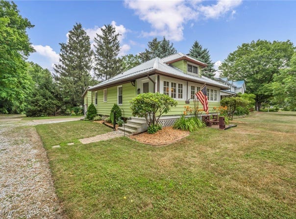9017 Lakeshore Boulevard, Mentor, OH 44060