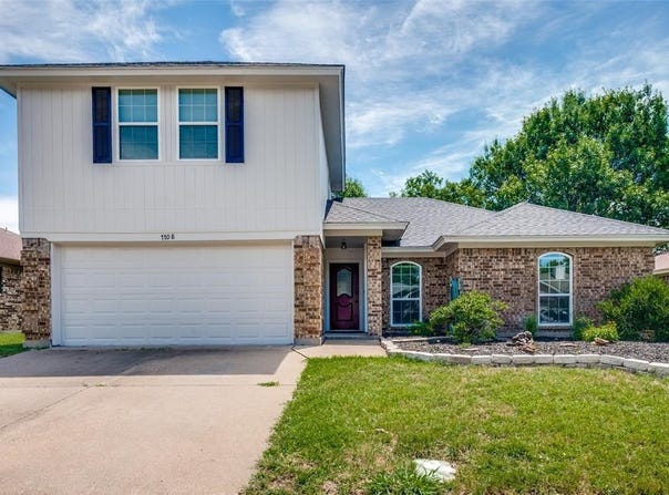 7708 Partridge Drive, Watauga, TX 76148