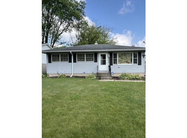 7030 Van Buren Lane, Merrillville, IN 46410