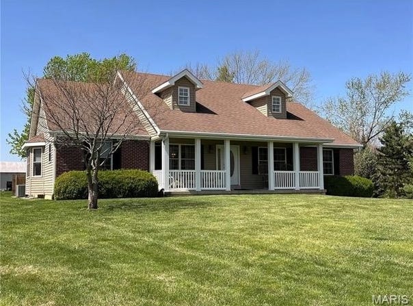 155 Zalabak Road, Hawk Point, MO 63349