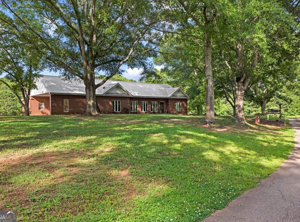 111 Patterson Road, Griffin, GA 30223