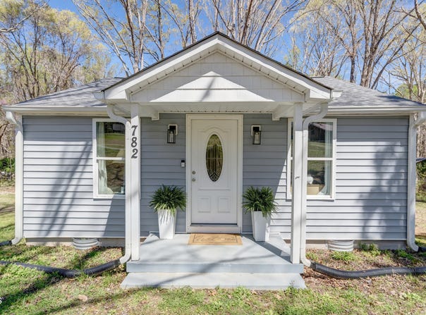 782 Mount Ararat Road, Clarksville, VA 23927