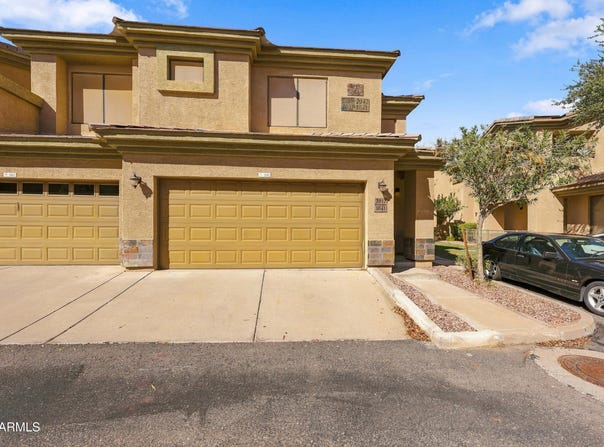 705 W QUEEN CREEK Road, Chandler, AZ 85248