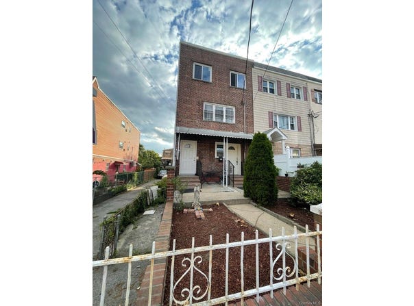 269 Balcom Avenue, Bronx, NY 10465