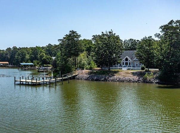 392 Laurel Lane, HEATHSVILLE, VA 22473