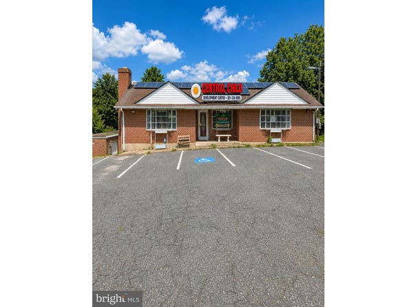 7310 CENTRAL Avenue, CAPITOL HEIGHTS, MD 20743