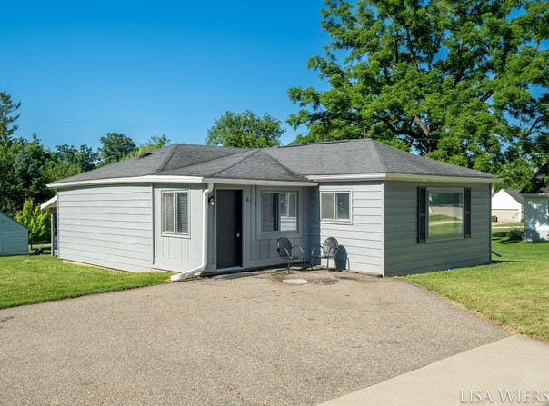 615 Prospect Street, Ionia, MI 48846