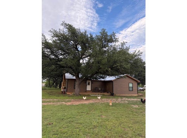 18525 N Hwy 377, London, TX 76854