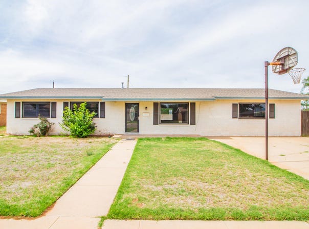 302 N 21st Place, Lamesa, TX 79331