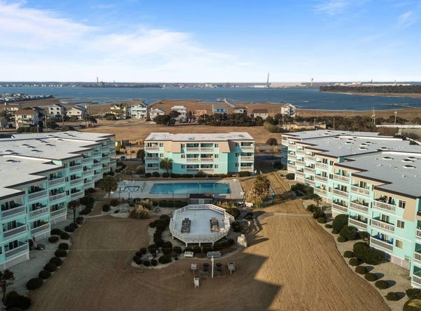 301 Commerce Way, Atlantic Beach, NC 28512