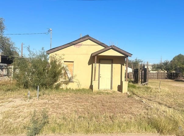 603 State, Big Spring, TX 79720