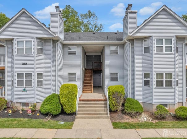 353 Ventnor Court, Piscataway, NJ 08854
