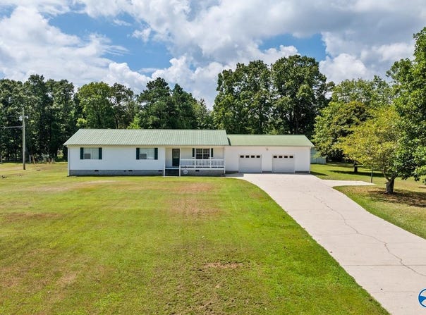 581 4th Street SW, Sylvania, AL 35988