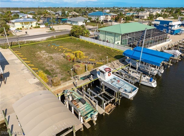 3227 Stringfellow Road, FL 33956