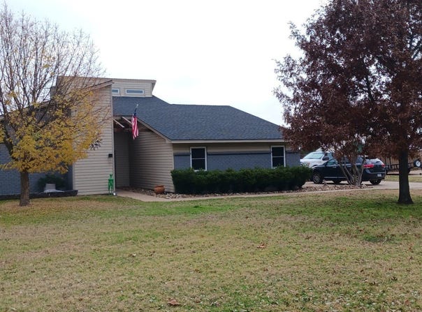 12 Cliff Drive, Mineral Wells, TX 76067