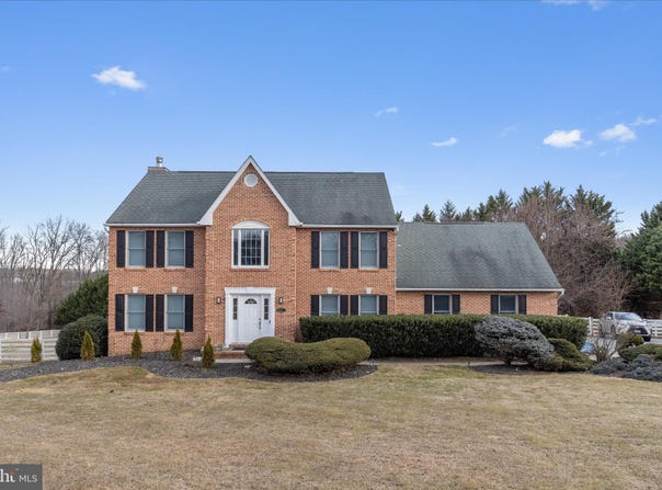 2111 WARREN WAY Drive, WESTMINSTER, MD 21157