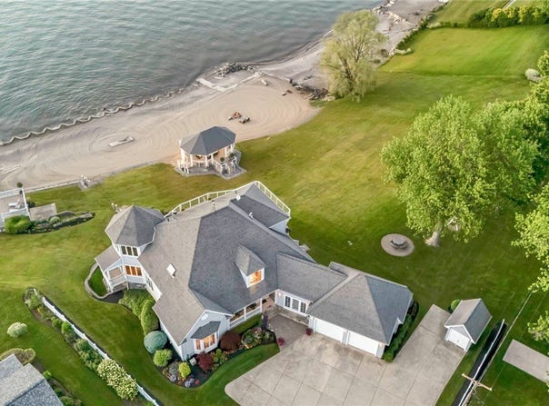 4673 Brooksdale Road, Mentor, OH 44060