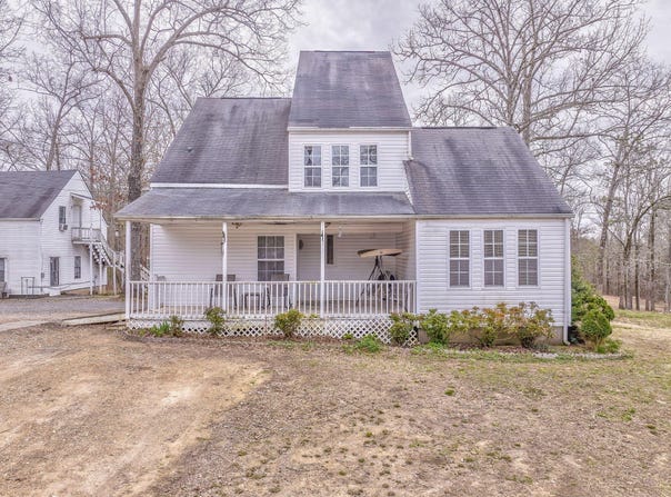 150 Cherokee Drive, Chatsworth, GA 30705