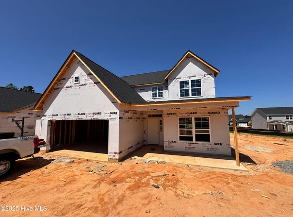274 Rough Ridge Trail, Aberdeen, NC 28315