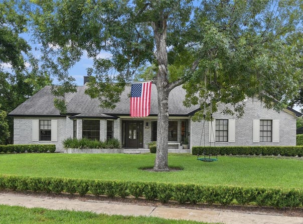 2047 HOWELL BRANCH ROAD, MAITLAND, FL 32751