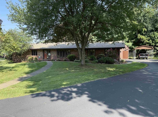 1912 Margaret Drive, Vincennes, IN 47591