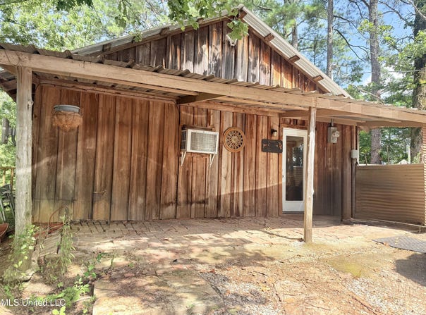 850 County Road 200, Tillatoba, MS 38961