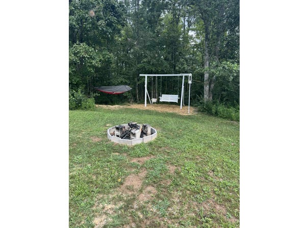 418 McQueen Lane, McKee, KY 40447