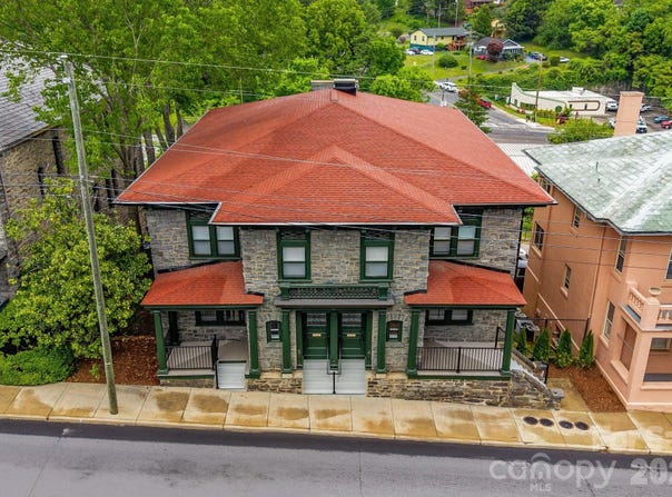 134 Biltmore Avenue, Asheville, NC 28801