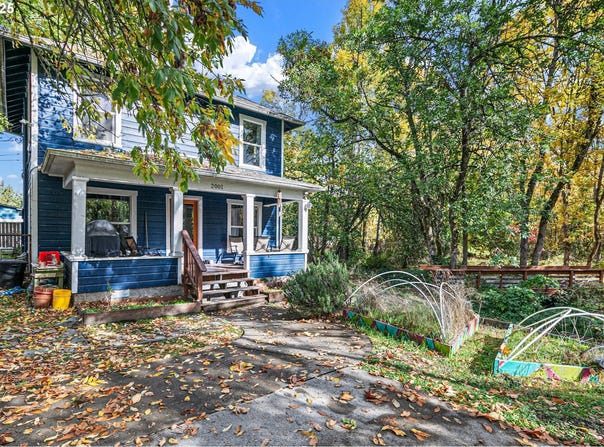 2001 AUGUSTA ST, Eugene, OR 97403