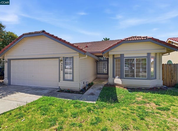 4428 Bacall Ct, Antelope, CA 95843